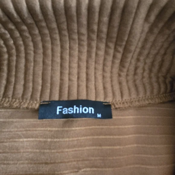 Women's Ribbed Tan Sweater - Picture 2 of 2